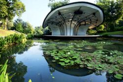 woollerton-park photo thumbnail #4